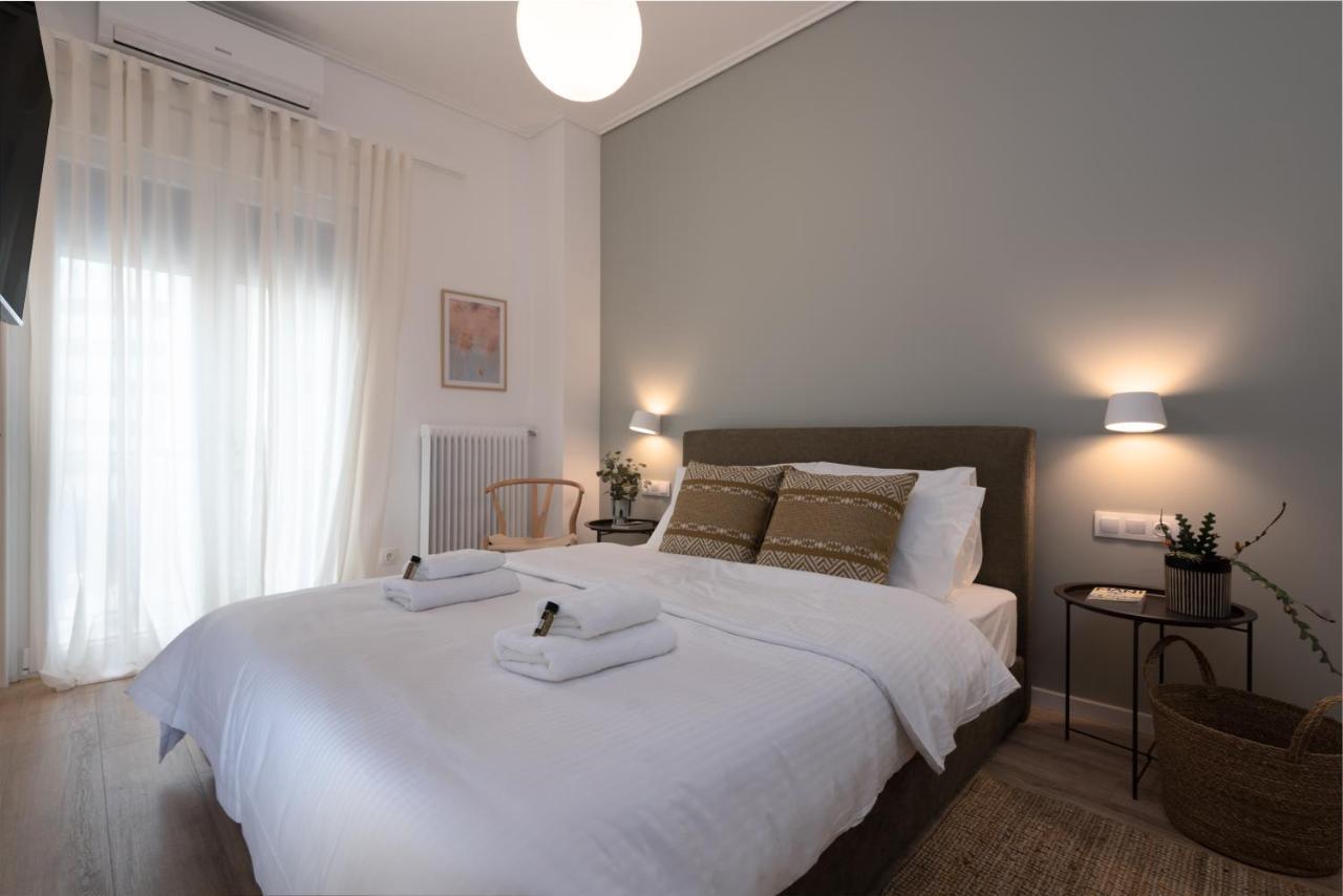 Unique 2 Bedrooms Apartment, Steps To Plaka And City Center 雅典 外观 照片